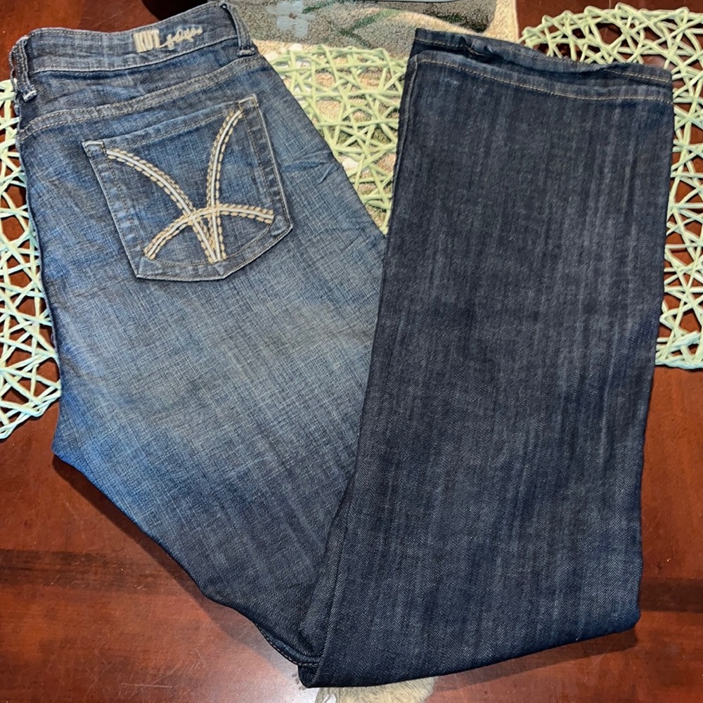 KUT From the Kloth Boot cut jeans KP011A3M03 Blue Womens Size 12 EUC